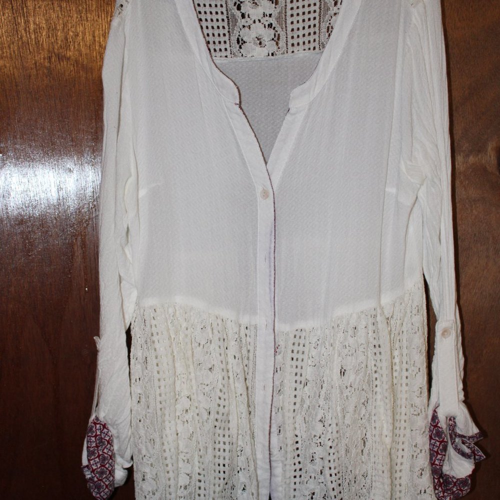 eclectic white 3/4 inch sleeve